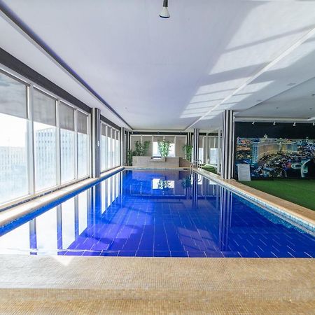 Hotel Reddoorz Premium Near Trinoma Quezon City Esterno foto