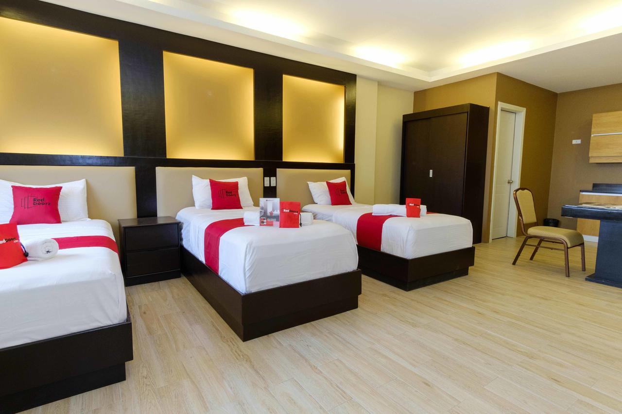 Hotel Reddoorz Premium Near Trinoma Quezon City Esterno foto