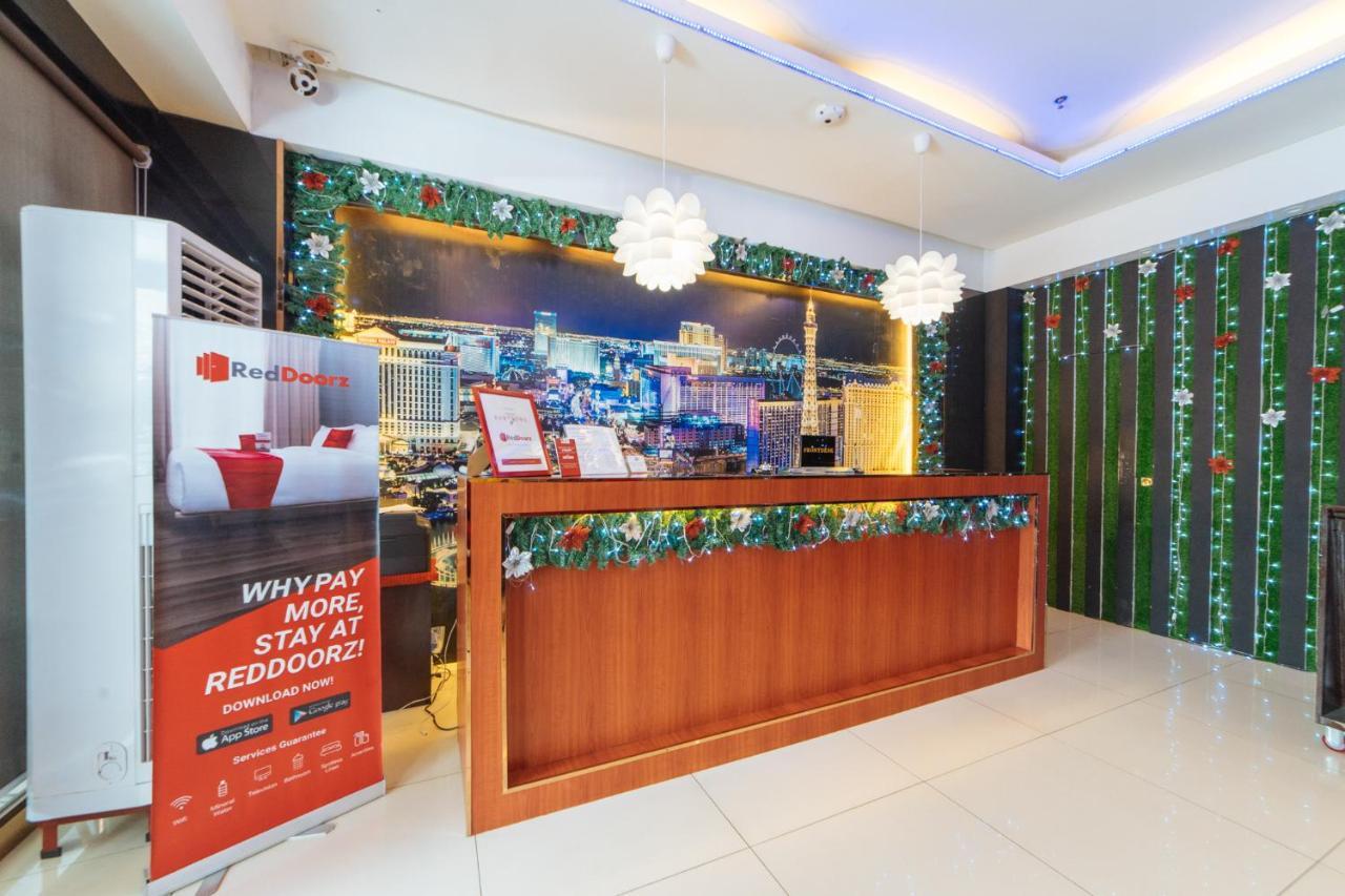 Hotel Reddoorz Premium Near Trinoma Quezon City Esterno foto