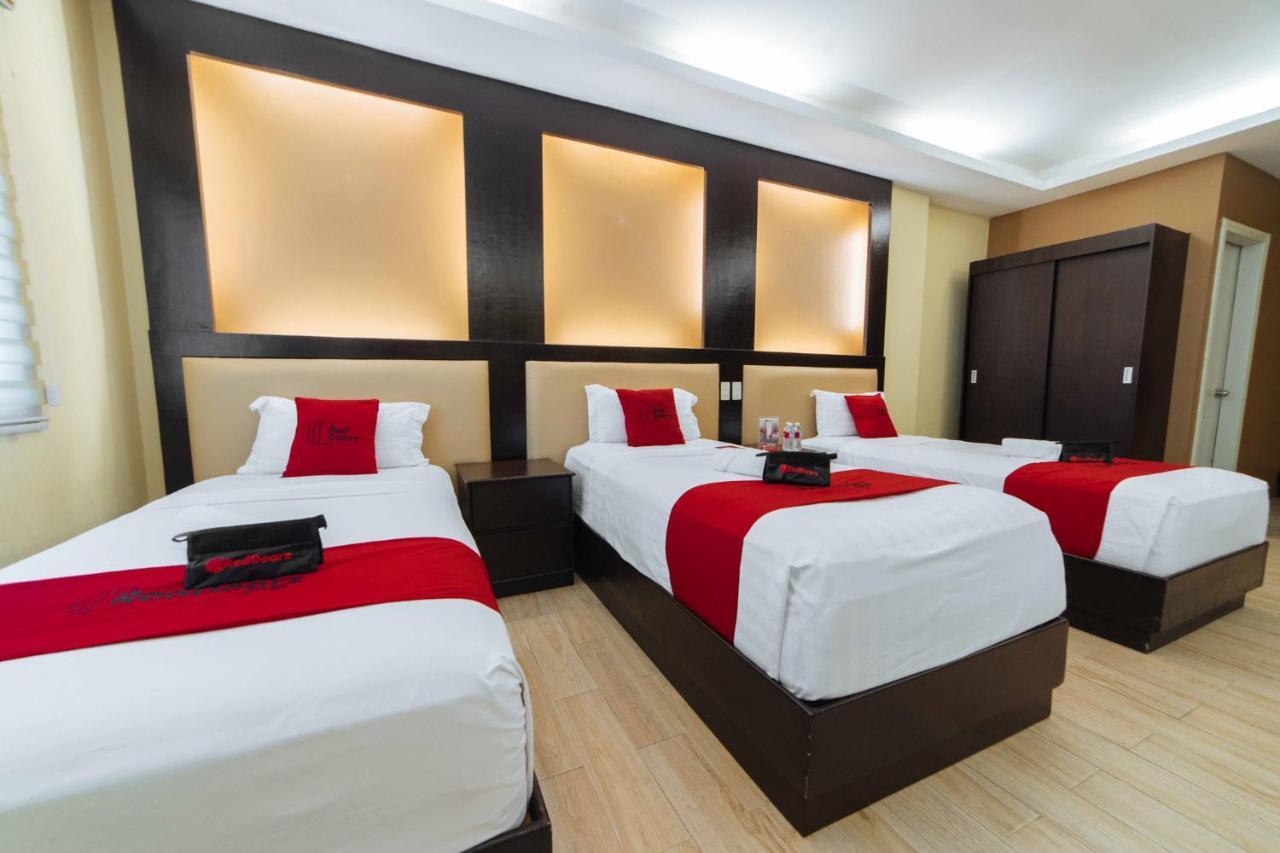 Hotel Reddoorz Premium Near Trinoma Quezon City Esterno foto