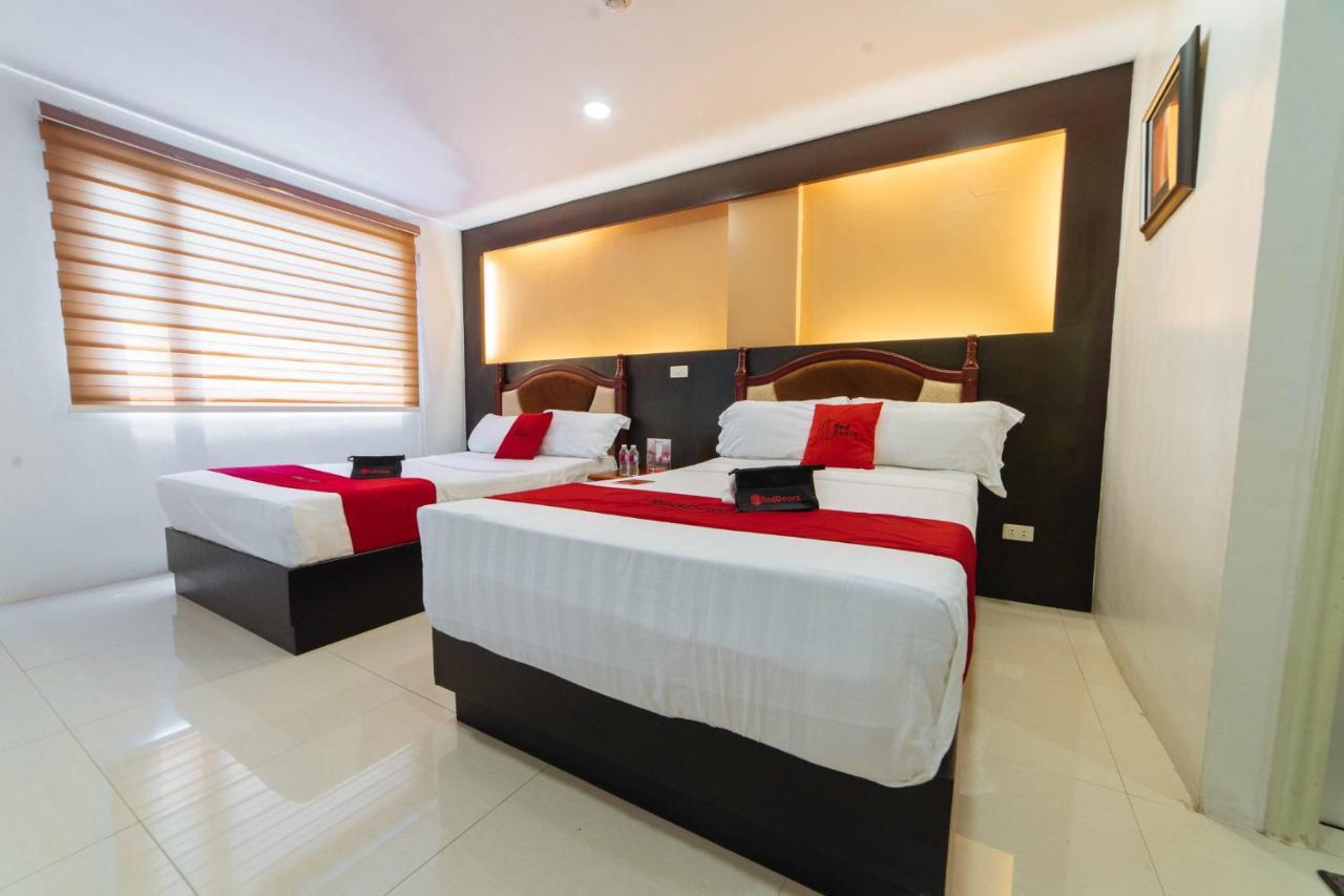 Hotel Reddoorz Premium Near Trinoma Quezon City Esterno foto