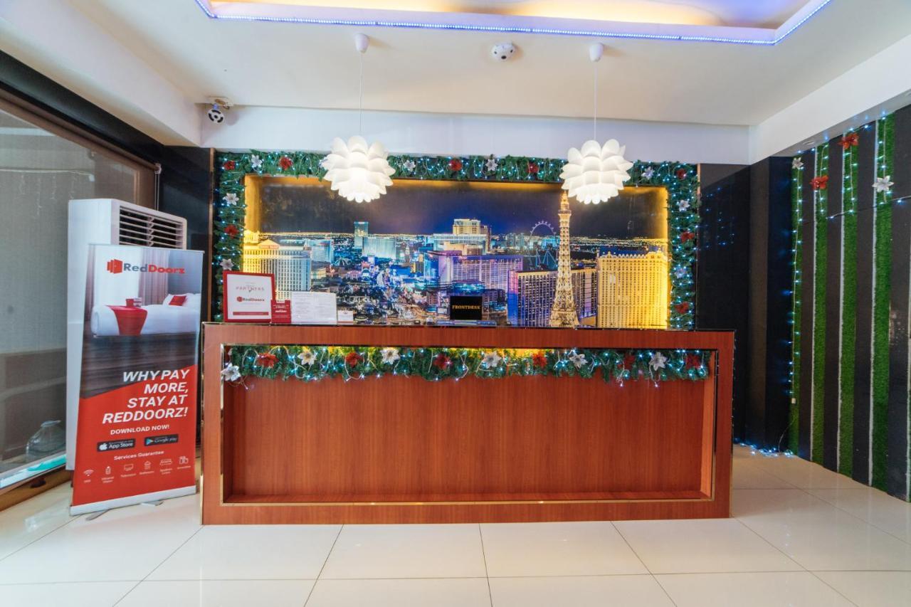 Hotel Reddoorz Premium Near Trinoma Quezon City Esterno foto