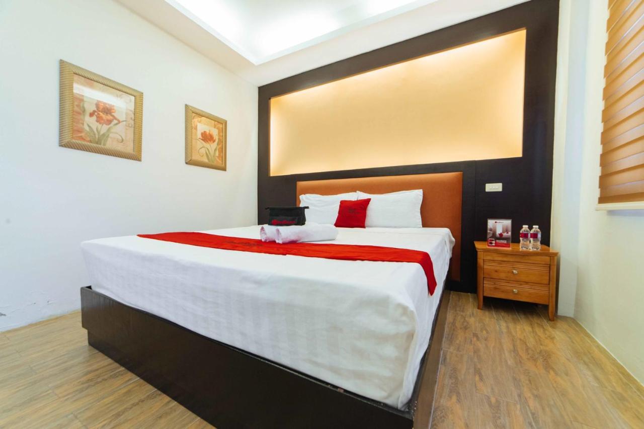 Hotel Reddoorz Premium Near Trinoma Quezon City Esterno foto