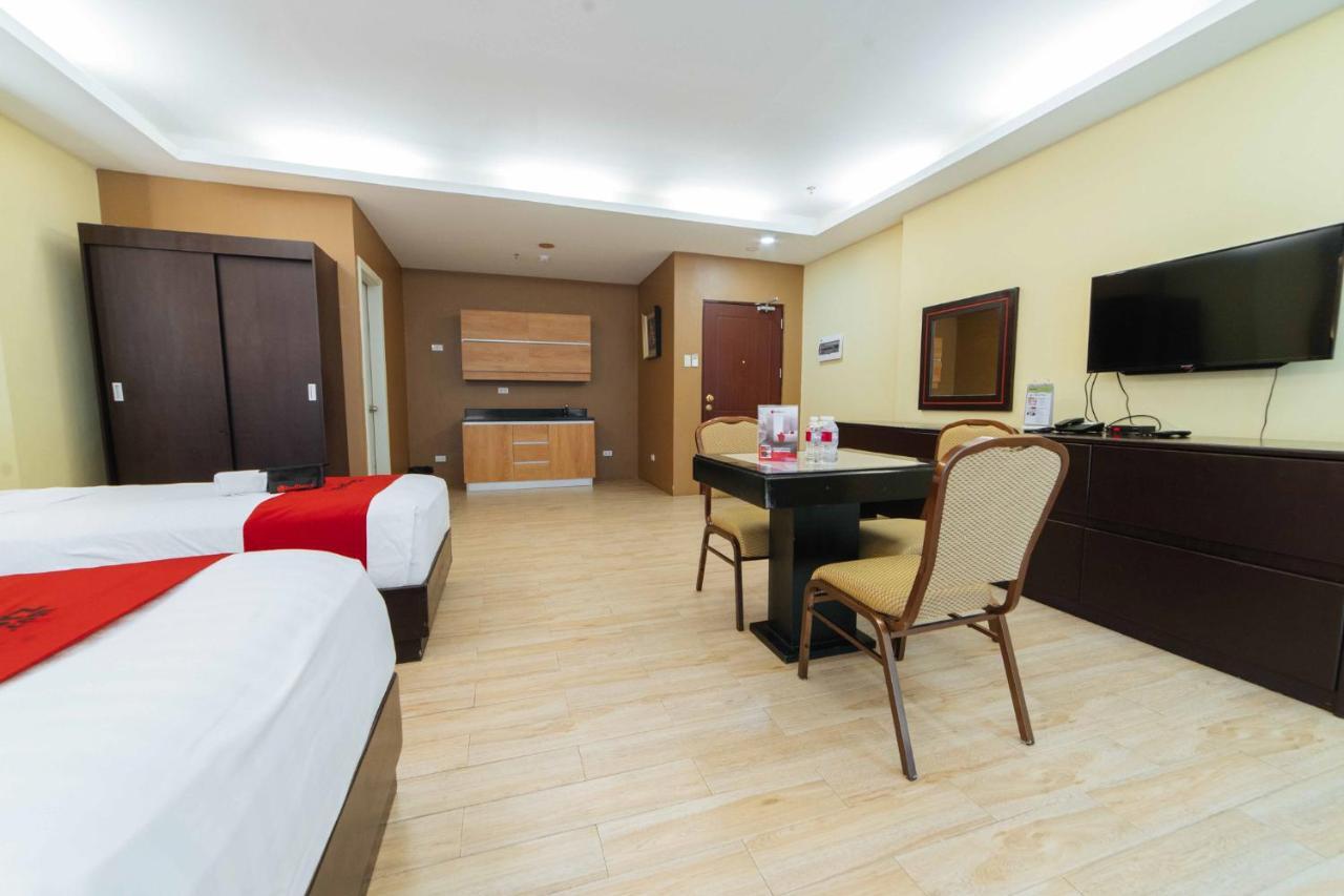 Hotel Reddoorz Premium Near Trinoma Quezon City Esterno foto